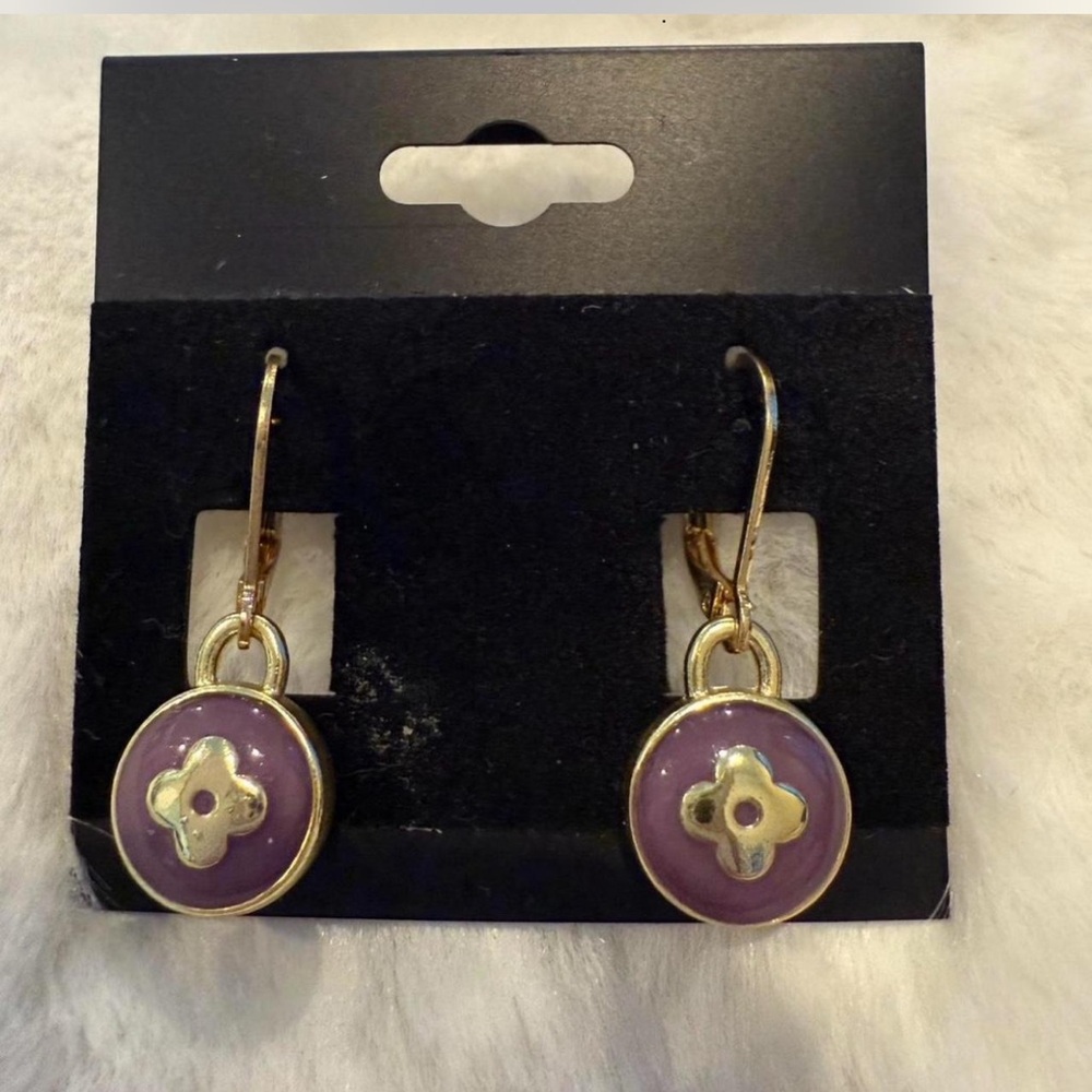 Handmade Elegant Purple and Gold hypoallergenic Leverback hook Earrings